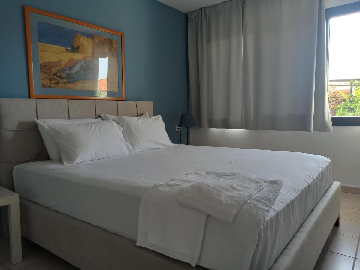 Dora'S House Comfortable Apartment With A Yard And View Pyrgadikia Exterior photo